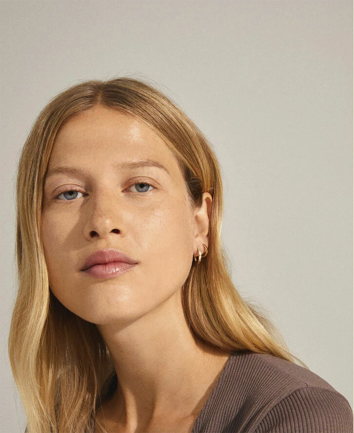 Pilgrim HAPPY Huggie Hoop øreringe 2-i-1 Sæt Guldbelagt - Billede 2