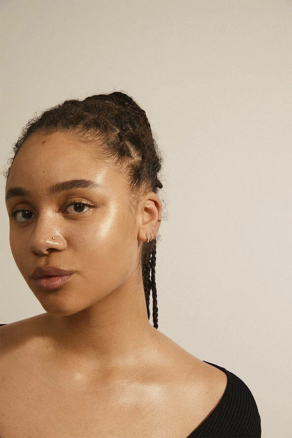 Pilgrim FRIENDS Crystal Huggie Hoops, 2-in-1 Set, Gold-plated - Billede 2