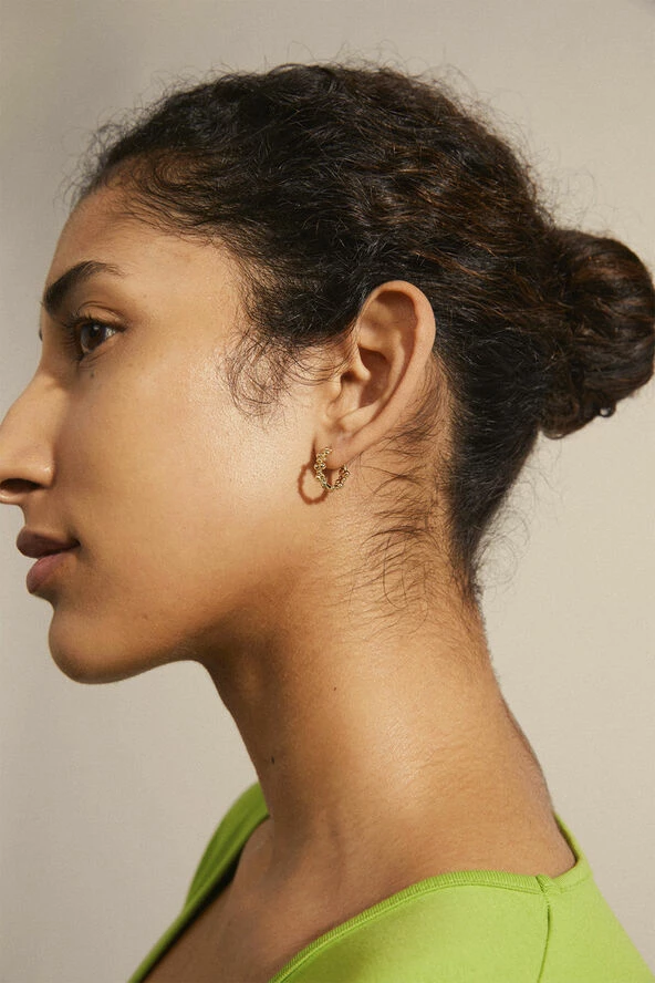 Pilgrim SOLIDARITY Recycled Small Bubbles Hoop Earrings Gold-plated - Billede 3