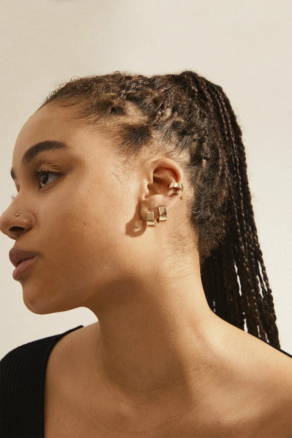 Pilgrim FRIENDS Wide Chunky Hoop Earrings And Cuff, Gold-plated - Billede 2